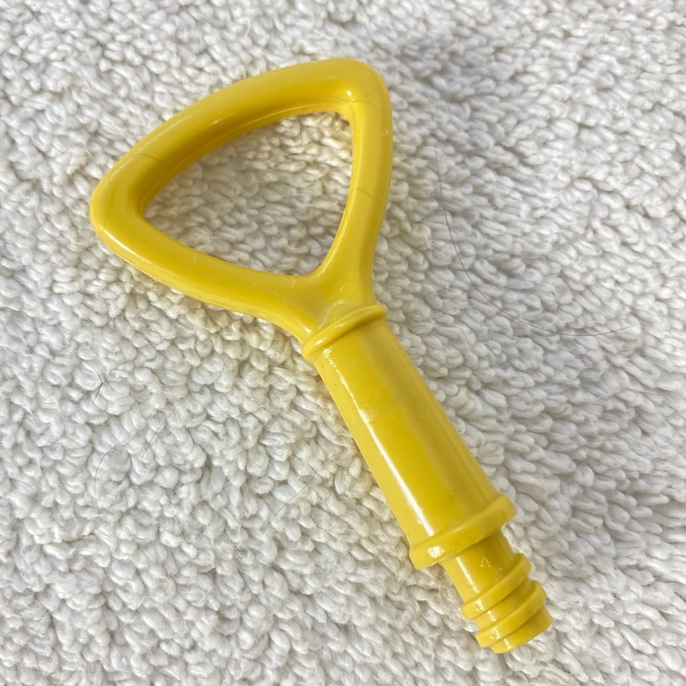 5/$35 Vintage Tupperware Harvest Yellow Suzette Dish Removable Handle